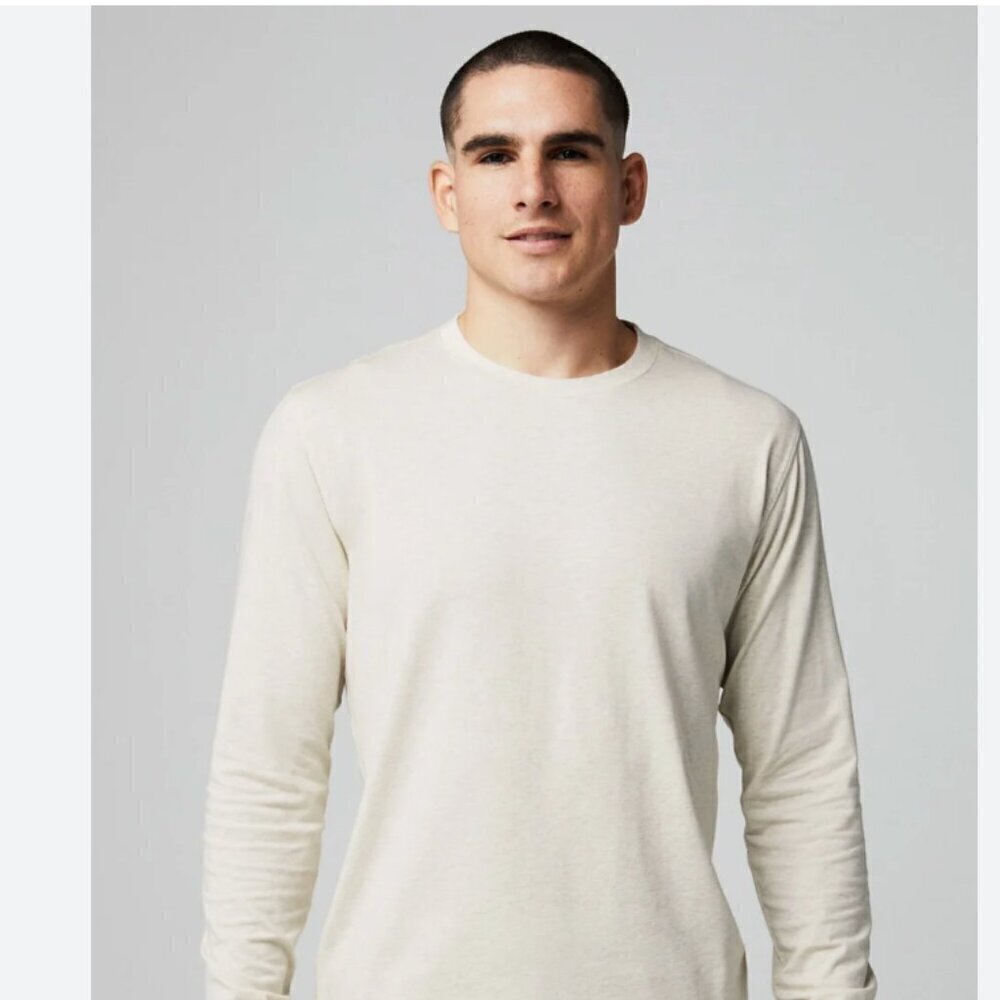 Fabletics The 24-7 Long‎ Sleeve Tee Cream Mens XL